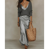Aurelia | Damen Langarm Maxikleid mit Pullover und Satin Rock in Grau