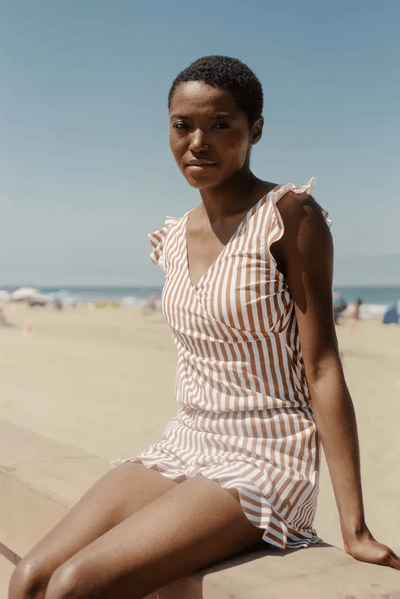 Tjeska – Badeanzug mit Rüschen und Unterstützung für das Dekolleté