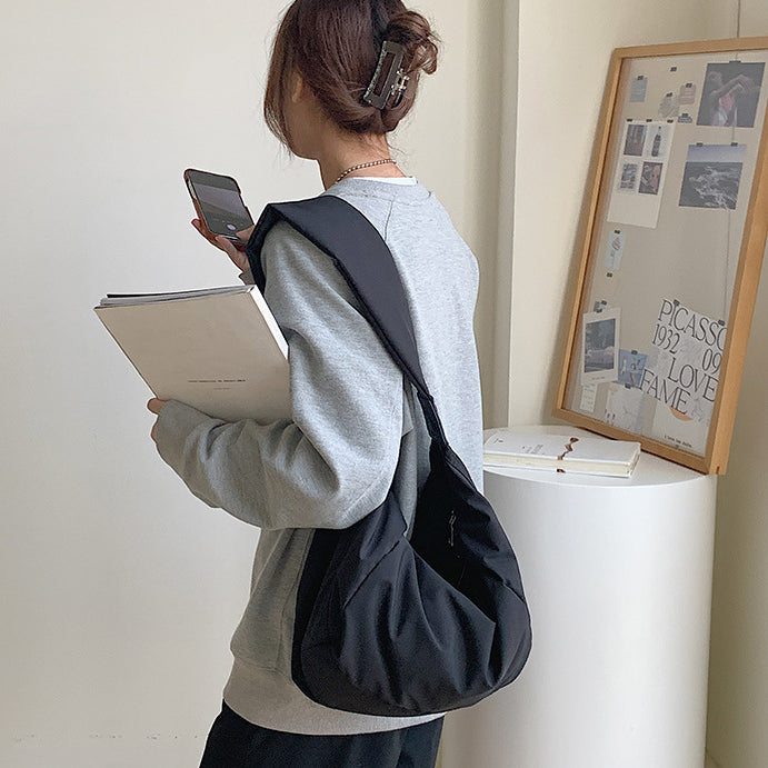 Damen Puffer Schultertasche – Leicht, Wasserabweisend & Geräumig