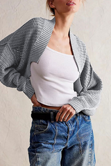 Damen-Strickjacke mit Ajourmuster und weiten Ärmeln – Solveig in Grau