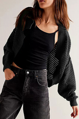 Damen-Strickjacke mit Ajourmuster und weiten Ärmeln – Solveig in Schwarz