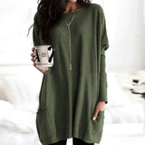 Carlotta | Damen Langer Pullover mit Zwei Taschen in Dunkelgrün