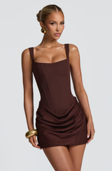 Damen Gerafftes Minikleid mit Karree-Ausschnitt und breiten Trägern in Braun