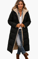 Frieda | Damen Longline Puffer Jacke mit Teddyfutter und Kapuze in Schwarz