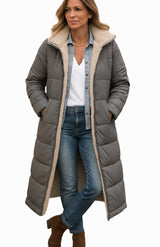 Frieda | Damen Longline Puffer Jacke mit Teddyfutter und Kapuze in Grau