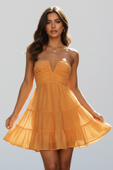 Damen Minikleid mit Halterträgern und Mehrstufigem Rockaufbau in Orange