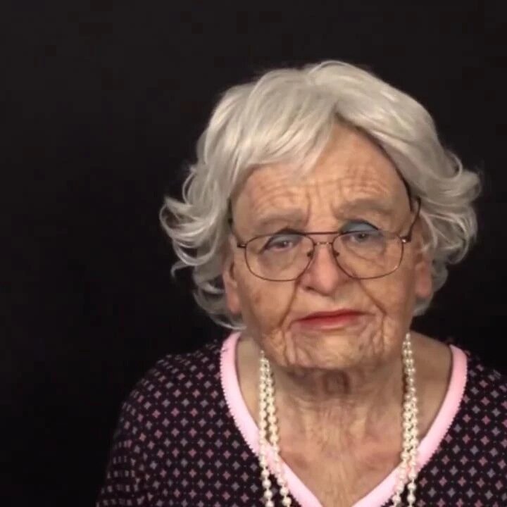 MaskeWandel™ Bequeme Strapazierfähige Latexmaske