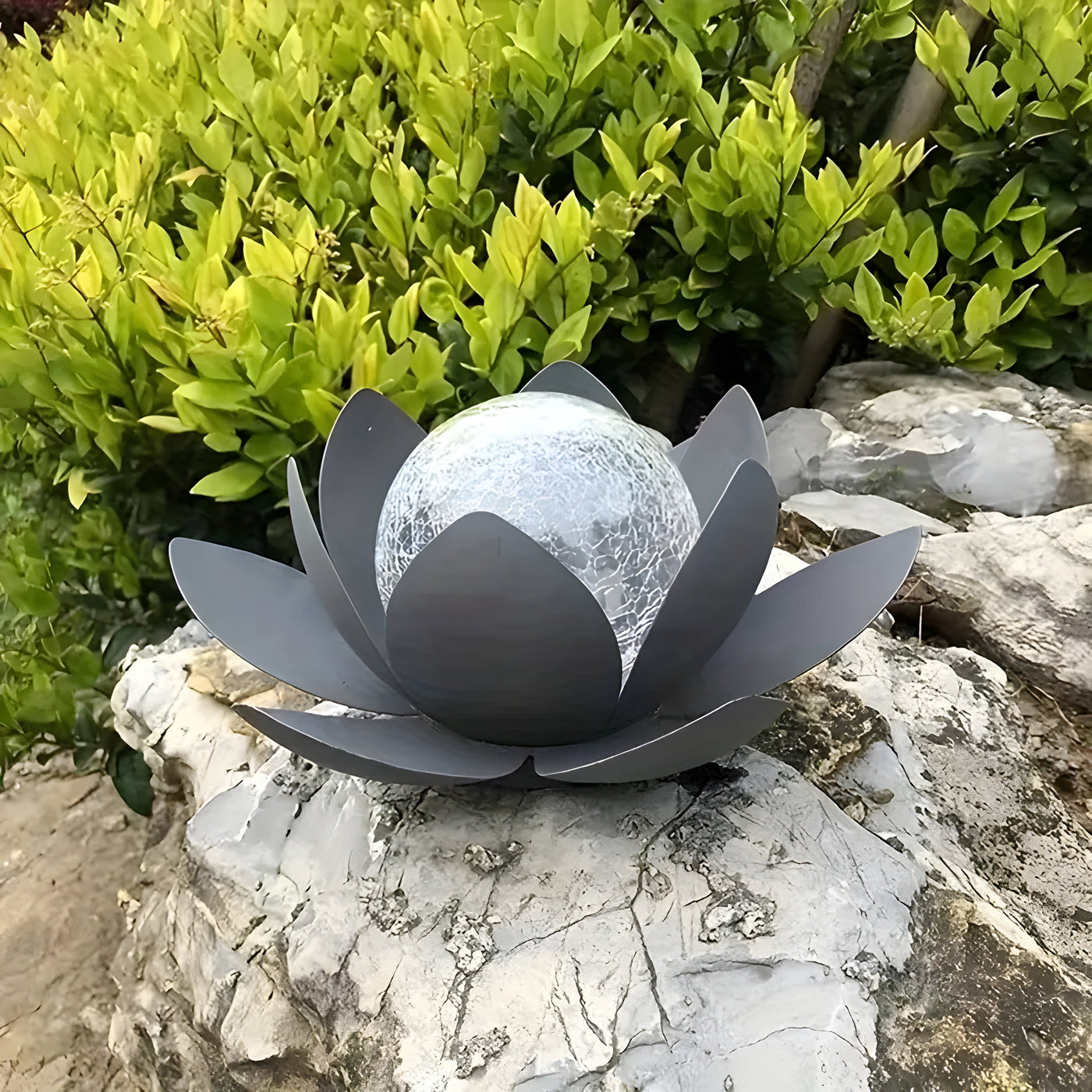 GlowPetal - Solar LED Lotusblumenleuchte