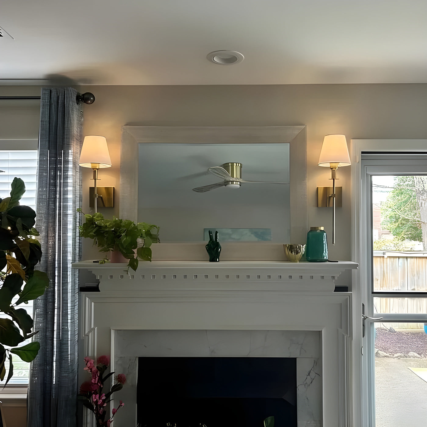 AuraShade Light - Wiederaufladbare Ameran LED-Wandleuchte