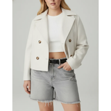Fabia | Damen Kurze Winterjacke für Große Größen mit Kragen und Knöpfen in Weiß