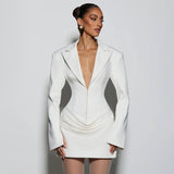 Figurbetontes Blazer Minikleid mit Tiefem Ausschnitt in Wit