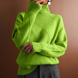 Helene | Damen Strickpullover mit Rollkragen und Rauten in Grün
