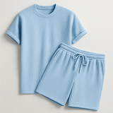 Herren Geripptes Set Mit Kurzarm Shirt Und Shorts in Hellblau