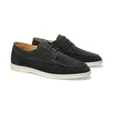 Herren-Schnürschuhe mit Mokassin-Naht und flacher Sohle in Schwarz