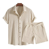 Herren Set aus Kurzarmhemd mit Knopfleiste und Shorts mit Kordelzug in Beige