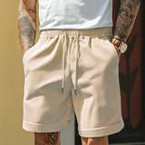 Herren Shorts mit Kordelzug und Umschlagsaum in Beige
