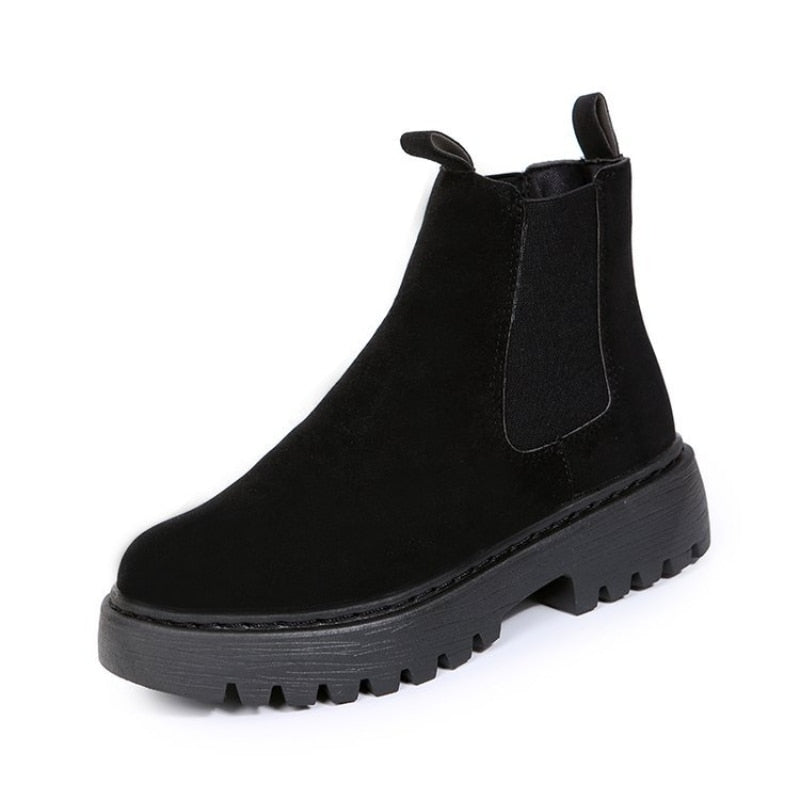 Kersti - Trendige Plateau-Stiefeletten mit Think-Sohle