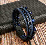 Here’s the translation into German:  Leder Herren-Armbandset - Armand in Blau