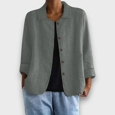 Silviane – Legere Jacke mit Knopfleiste