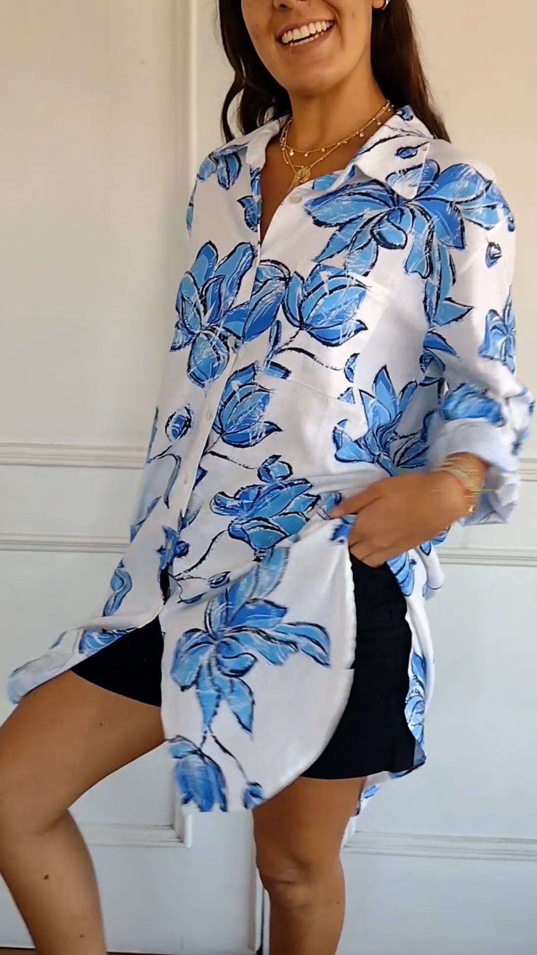 Elegantes Hemdkleid mit Druck