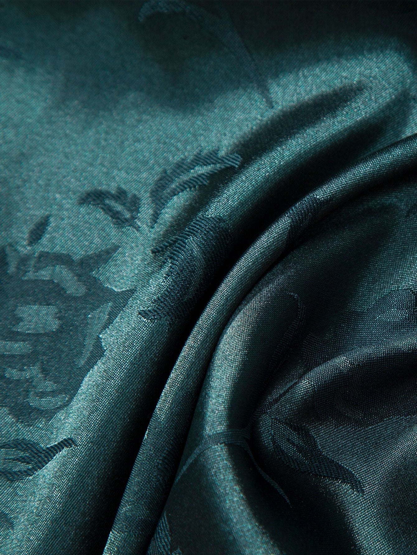 Geblümtes Satinhemd aus Satin