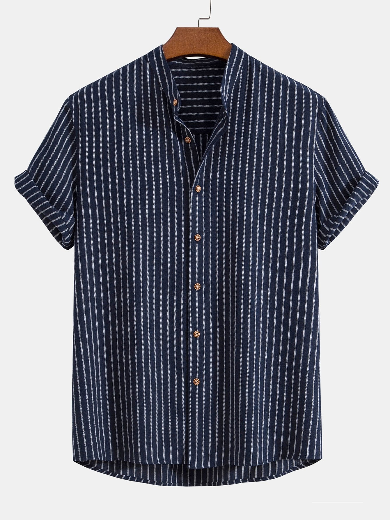 Gestreiftes Hemd mit Stehkragen aus Baumwollmischung und Leinenhose mit geradem Bein