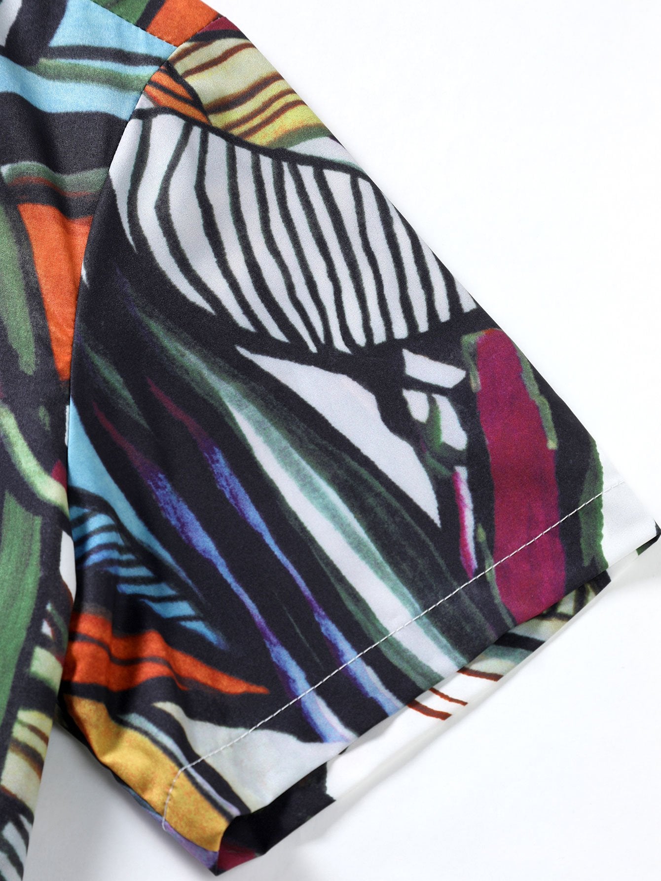 Shirt mit abstraktem Druck