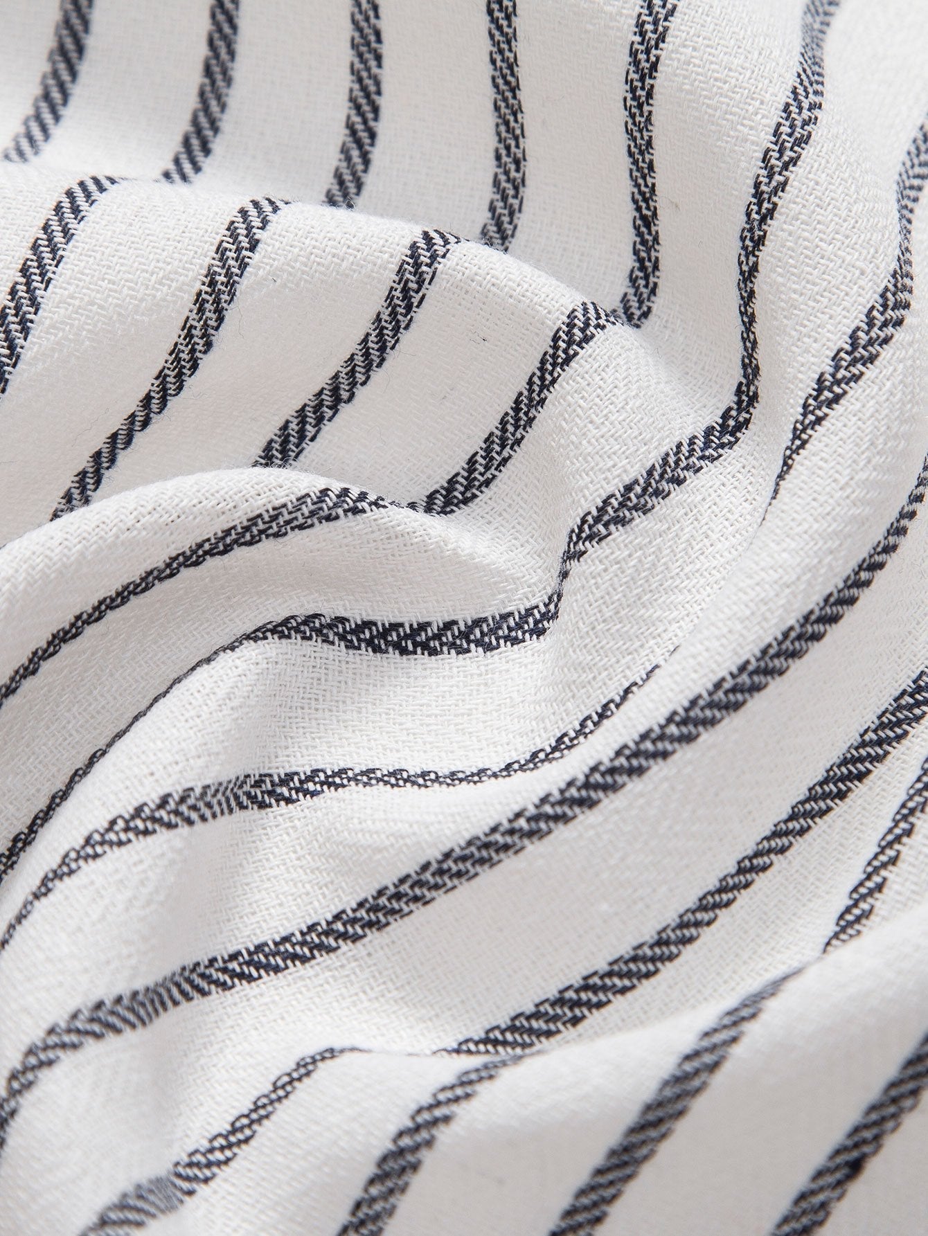 Gestreiftes Hemd mit Stehkragen aus Baumwollmischung und Leinenhose mit geradem Bein