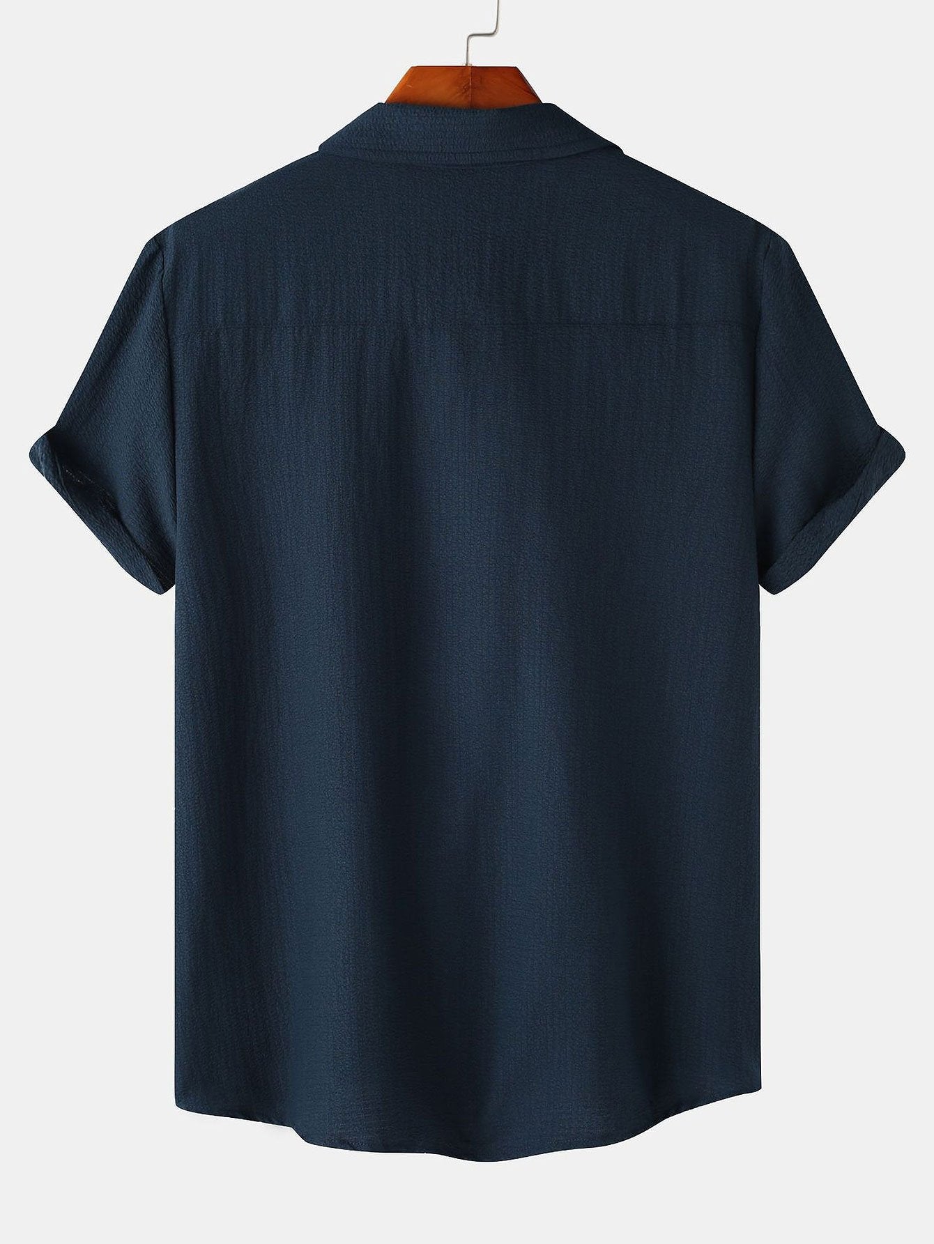 Gemustertes Hemd mit Knöpfen