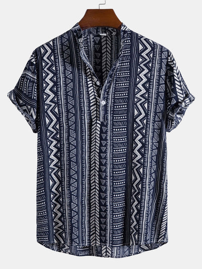 Shirt mit geometrischem Tribal-Druck und halber Knopfleiste mit Henley-Kragen