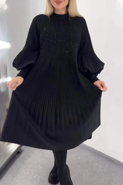 LEYNA - PLISSIERKLEID MIT FIGURSCHMEICHELNDEM DESIGN