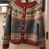 Liya | Damen Strickjacke mit Muster und Knöpfen in Grau