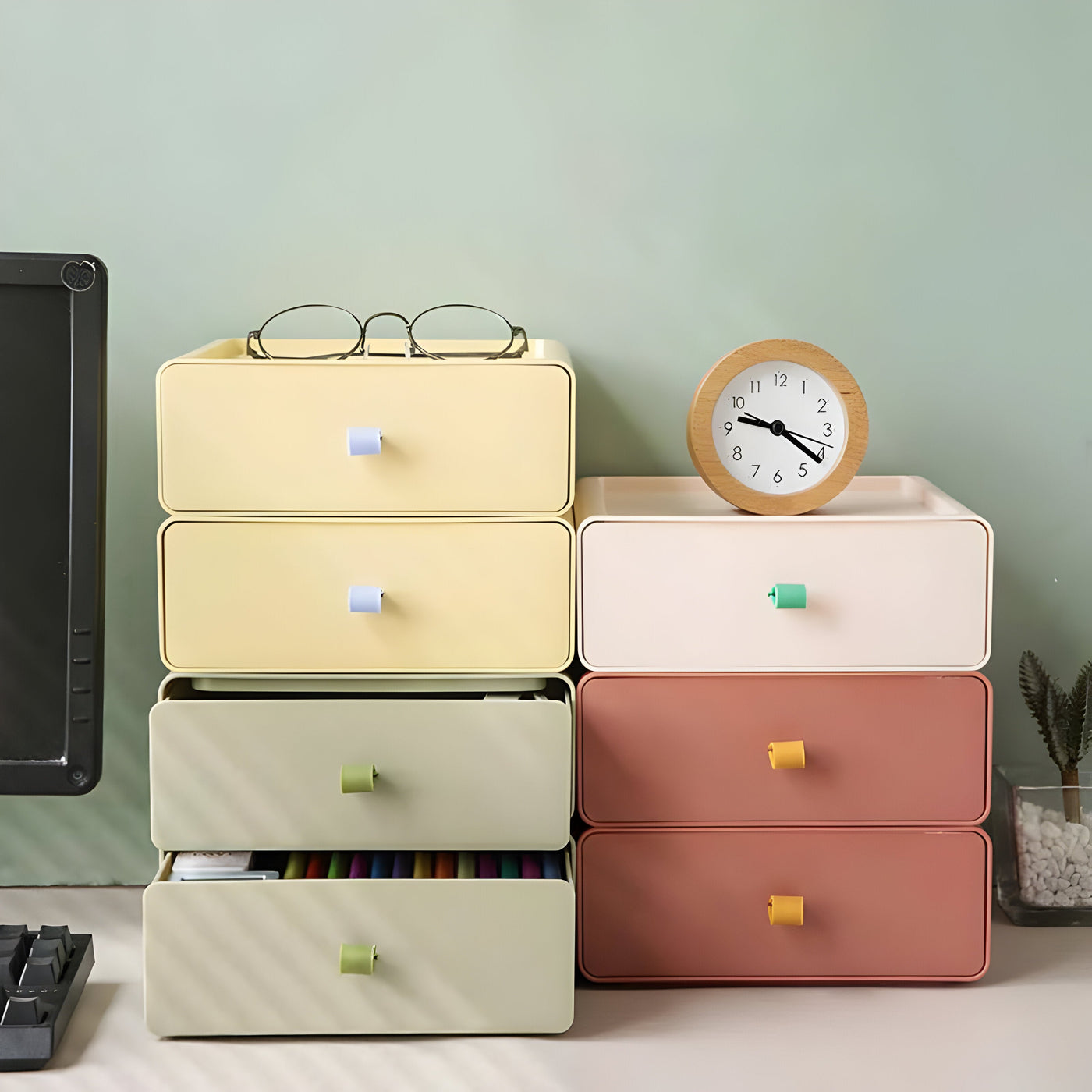 StackNest Box – Farbige Stapelbare Aufbewahrungsboxen