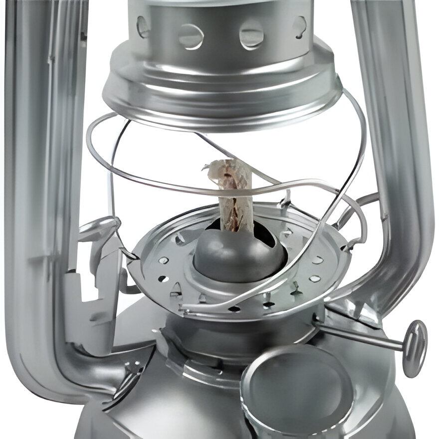 RusticLite - Kerosin-Außenlampe im Retro-Stil