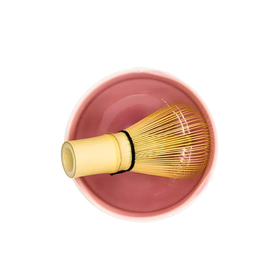 SakuraWhisk Set – Japanisches Keramik-Matcha-Set in glänzendem Rosa