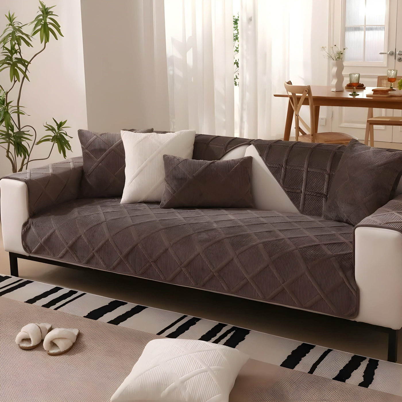 CorduroyComfort Cover - Lässiger, Rutschfester Samt-Sofa-Bezug