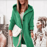 Margot | Damen Strickjacke mit Kapuze mit Grobem Strick und Knöpfen in Grün