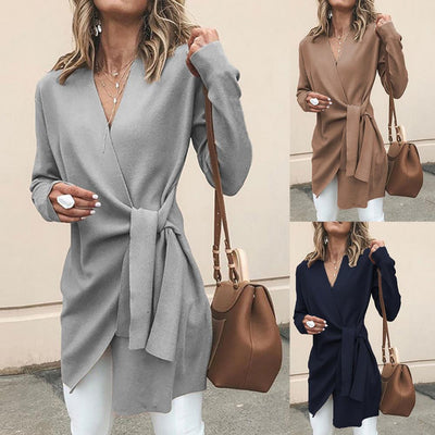Mercedes - Wollstrickjacke mit V-Ausschnitt