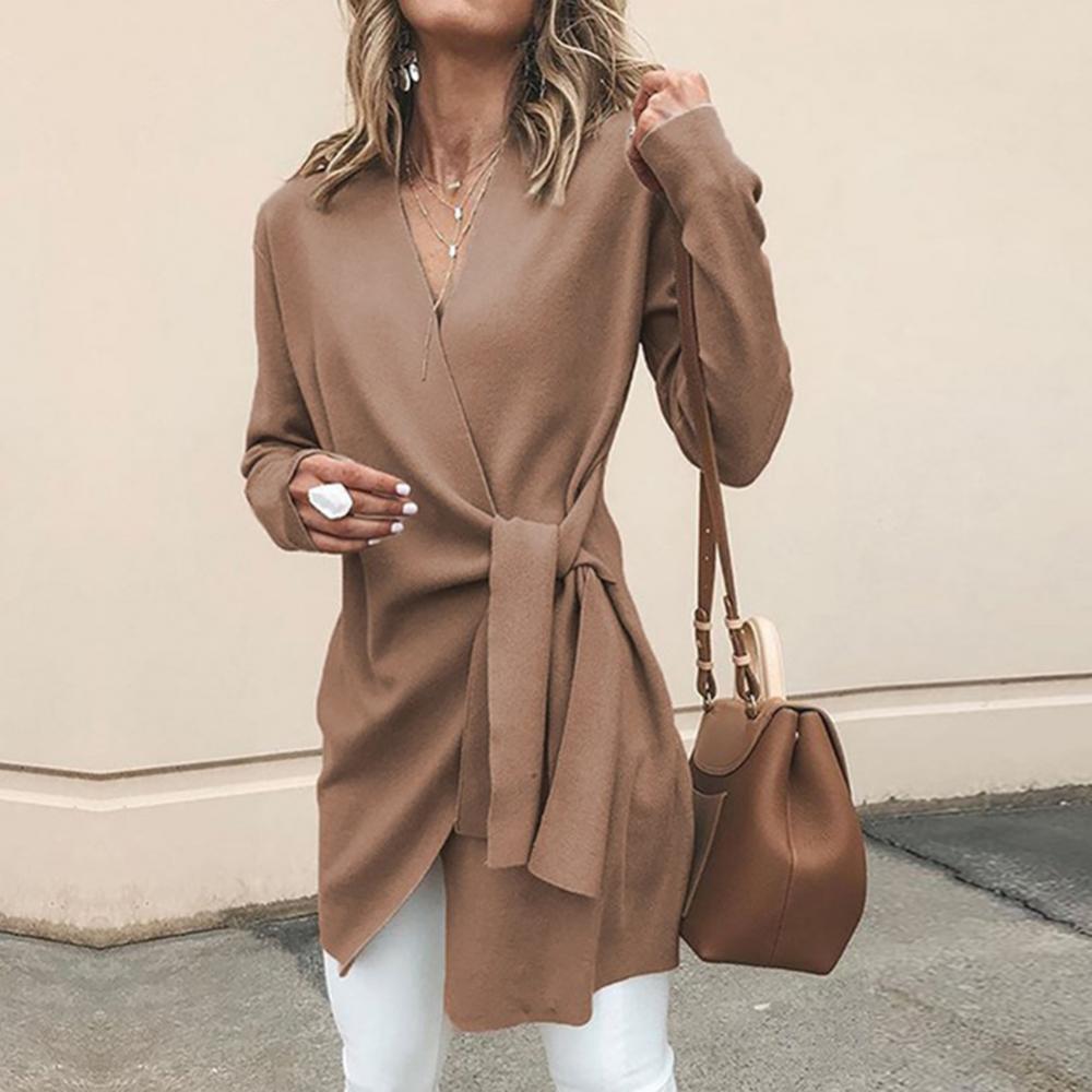 Mercedes - Wollstrickjacke mit V-Ausschnitt