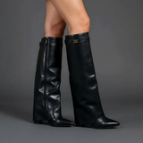 Melinda | Damen Overknee Stiefel Mit Schnalle Und Spitze in Schwarz