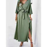 Mirella | Damen Maxikleid mit V Ausschnitt und Gürtel in Grün