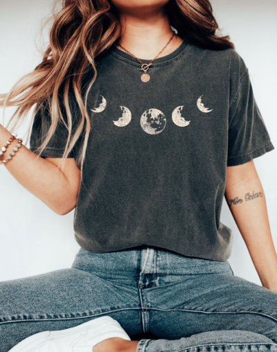 Divination - Astrologie gestaltetes Shirt