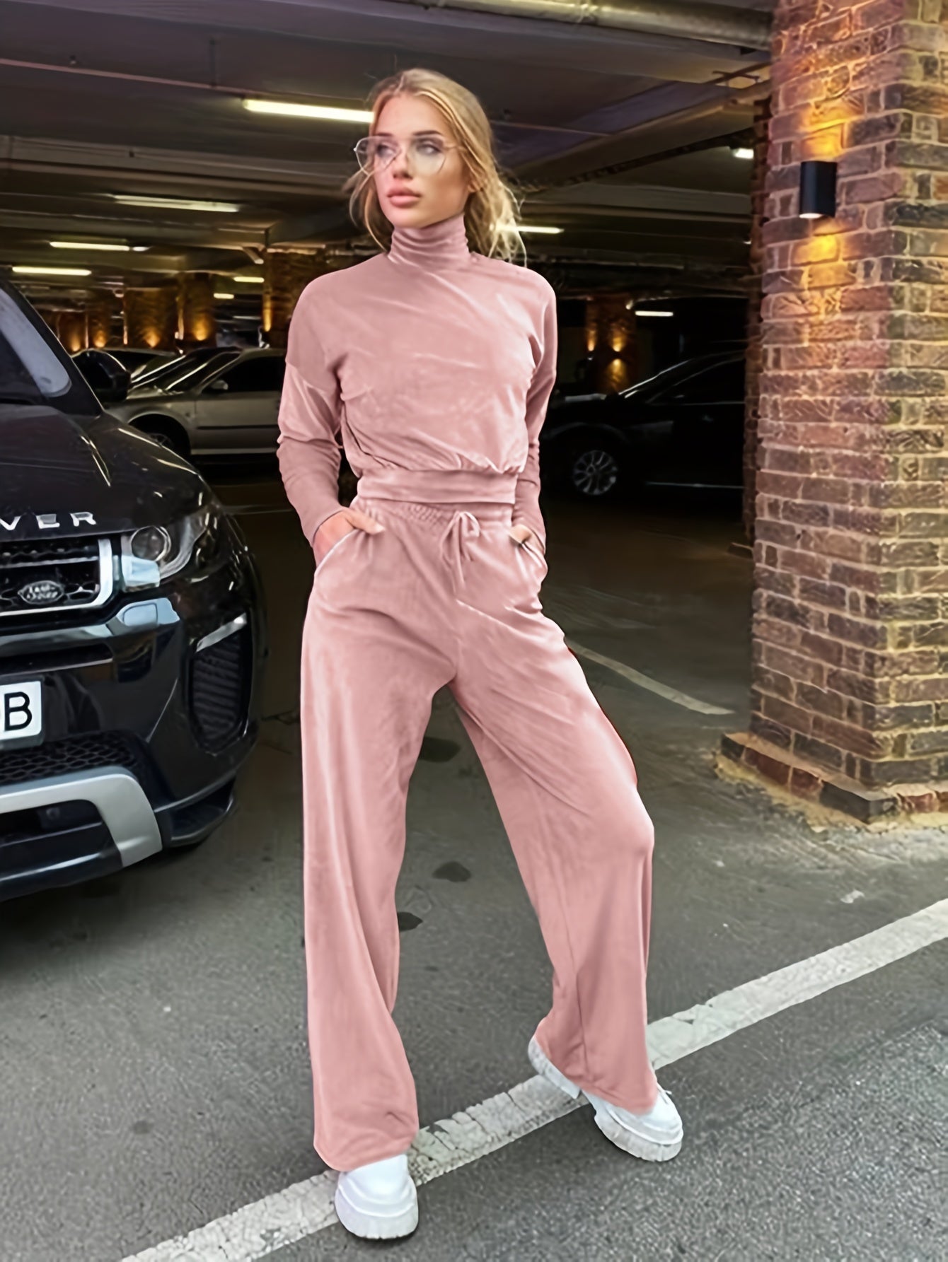 Birthe Samt-Loungewear-Set