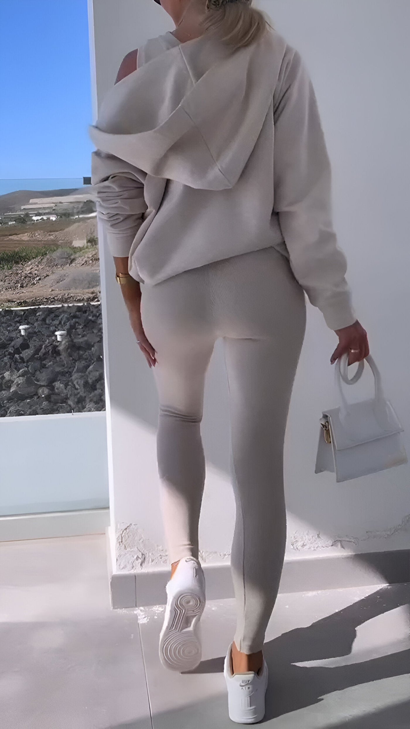 Ivalo - Bequemes Lounge-Set - Beinabdeckungen