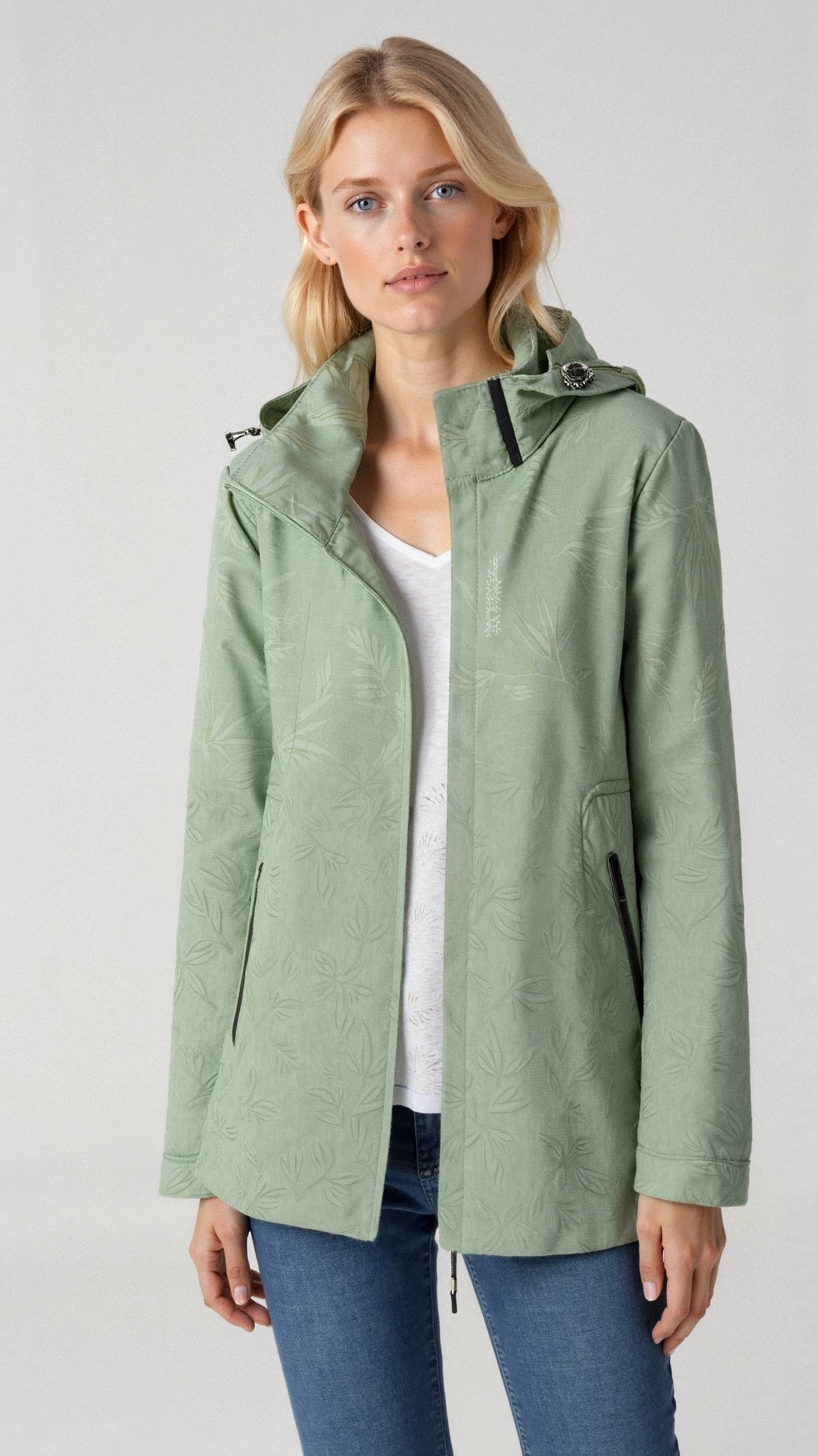 Outdoor Jacke mit Kapuze – Leichte Übergangsjacke für Freizeit und Outdoor