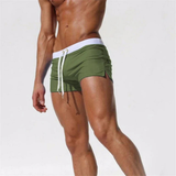 Niklas | Herren Kurze Slim Fit Badeshorts in Armeegrün